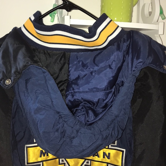 VINTAGE Starter Michigan Jacket - Picture 3 of 7